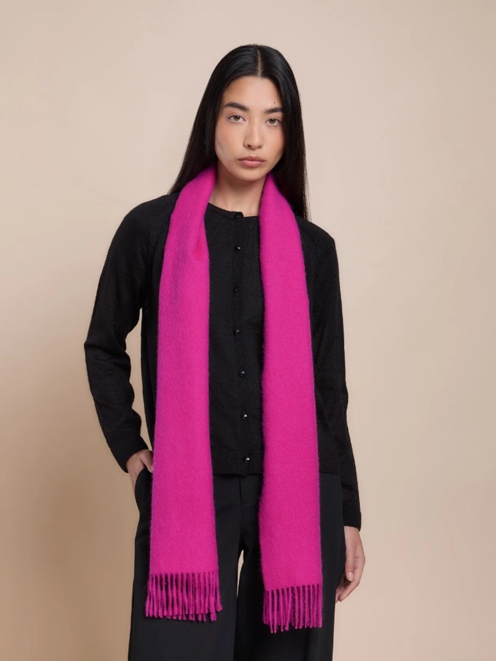 Delicate texture 100% Baby Alpaca shawl Wool scarf bright pink fuchsia NWT